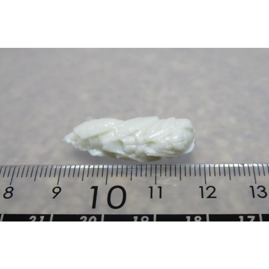 【疑似餌】ナチュラルフェイク　川用　ハチ　（サナギ）